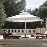Daniela Hotel