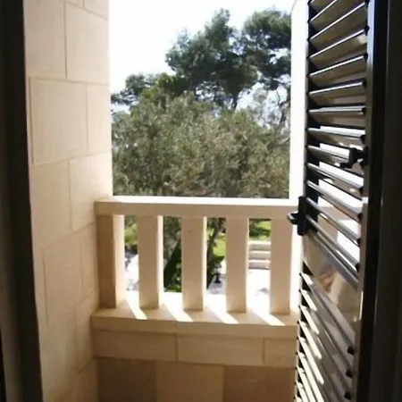 Daniela מלון בול