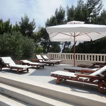 מלון Daniela בול