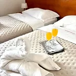 Daniela Hotel 3*