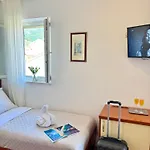 Hotel Daniela 3*