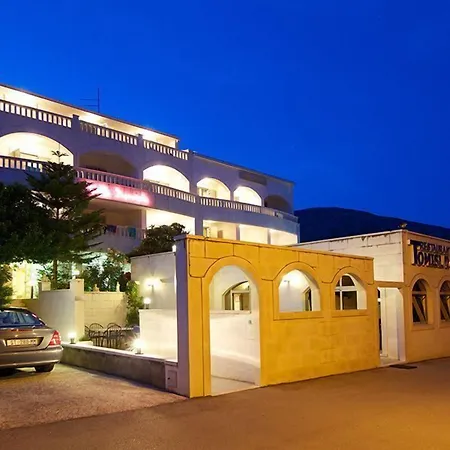 فندق Daniela بول