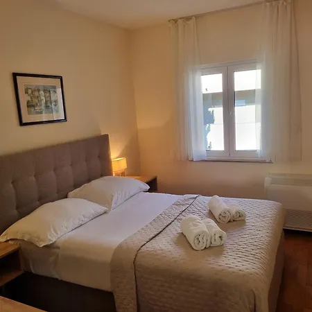 Hotel Daniela 3*